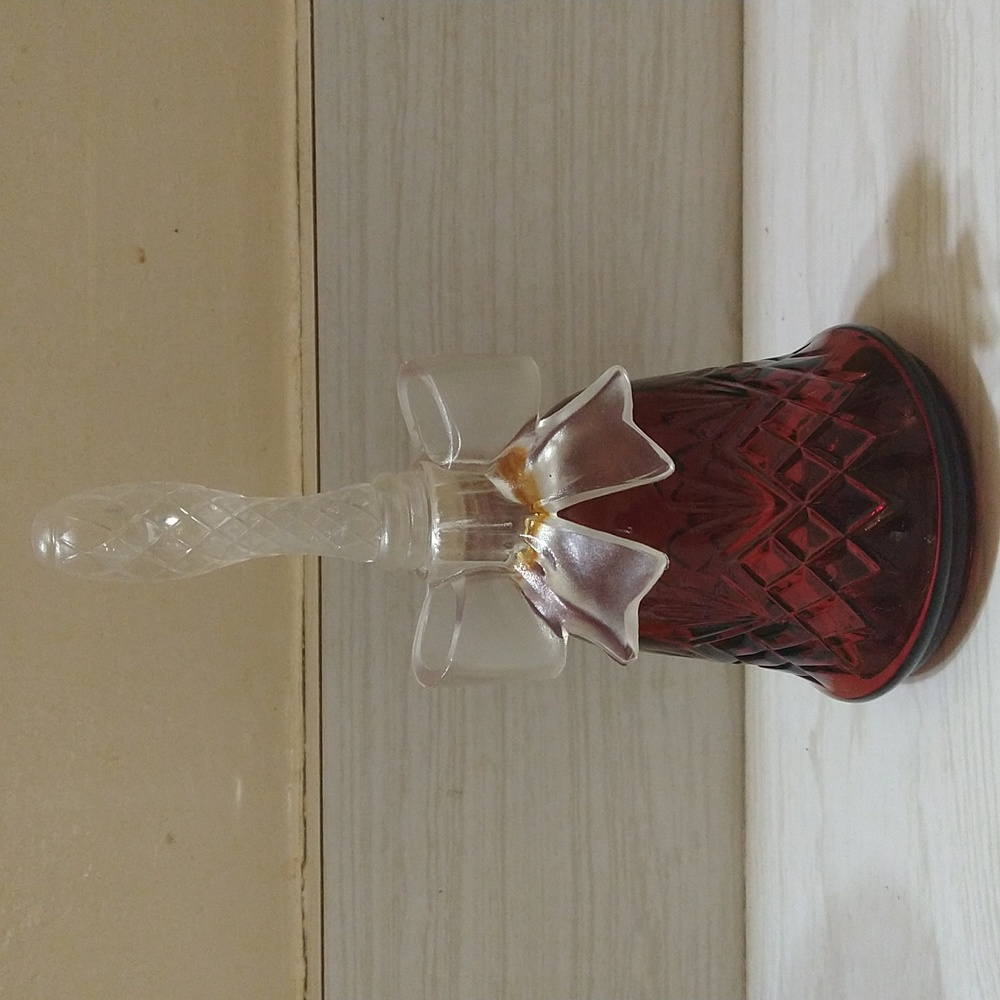 Vintage 1975 Avon Crystal Song Bell